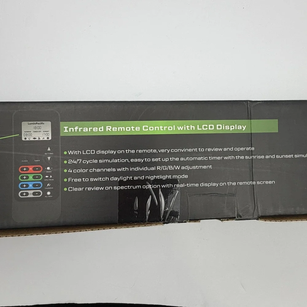 LuminPacific LUMIN SlimSky LED Aquarium Light 48-57in 36W RGB‎ Plant Grow Timer